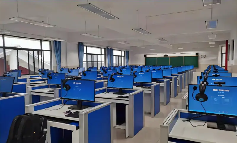 探討自動升降考試桌生產(chǎn)廠選哪家好，產(chǎn)品質量是關鍵